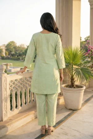 dzu1m2i9t2mqufp6vt04